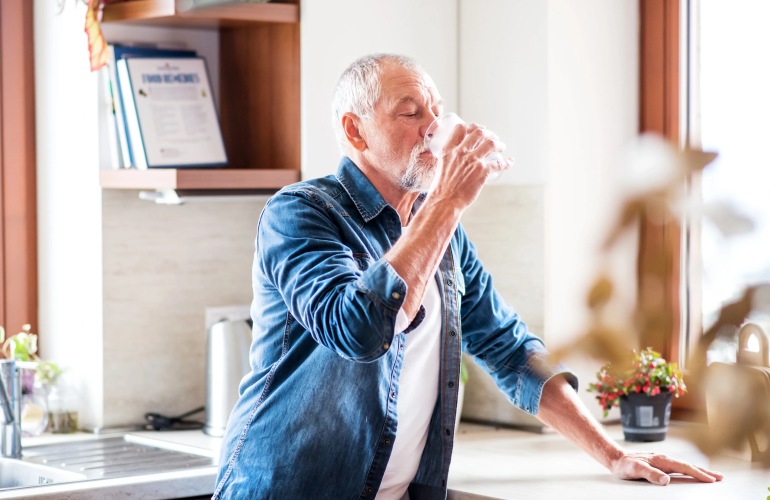 5 Ways for Seniors to Stay Hydrated