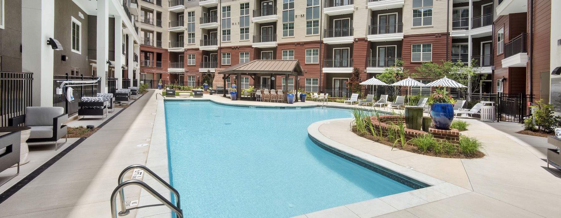 Community pool with seating 