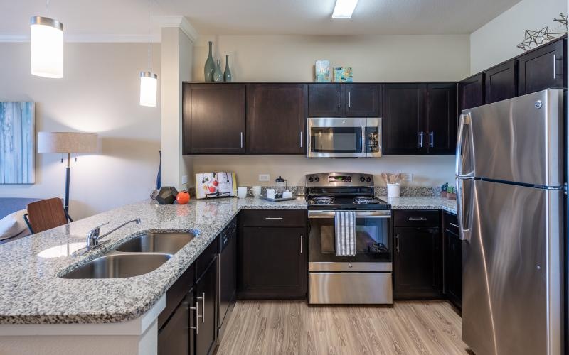 c-shaped kitchen with serving counter