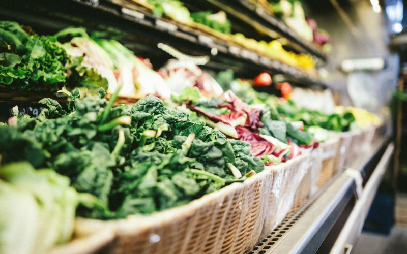 grocery shelves with fresh produce