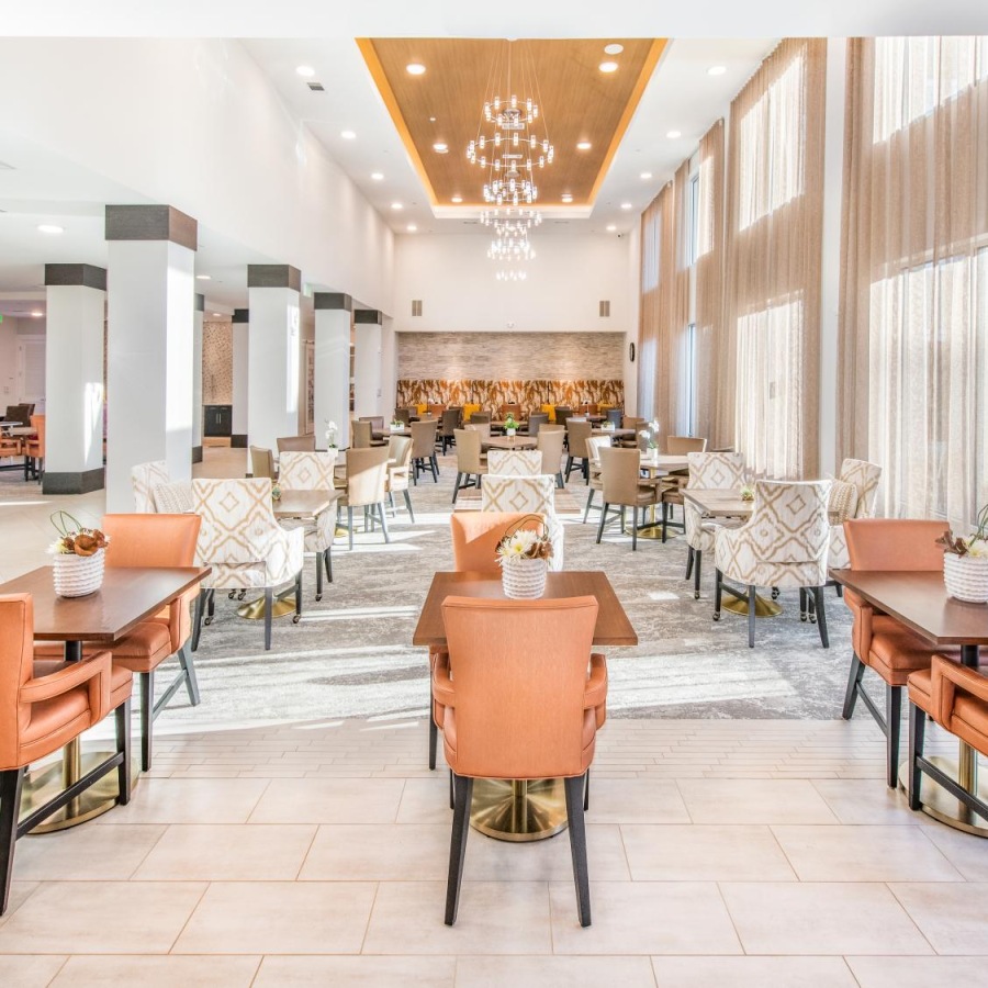 Lounge Large well lit lounge area with ample seating